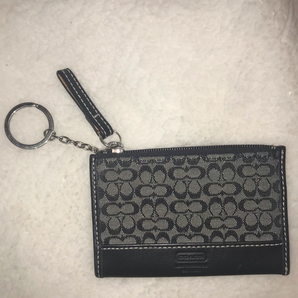 SOLD ❌Coach keychain coin purse